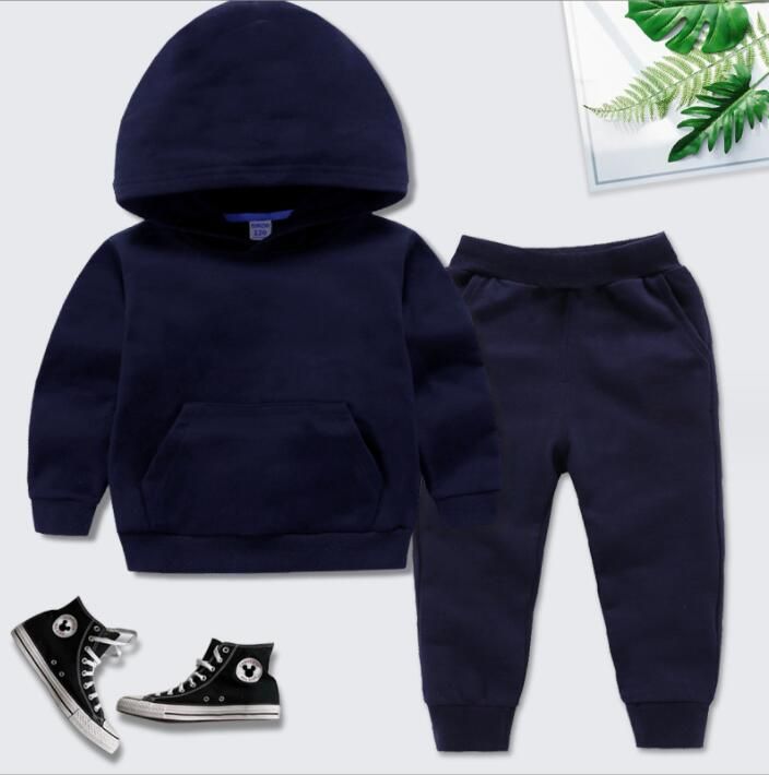 Navy blau