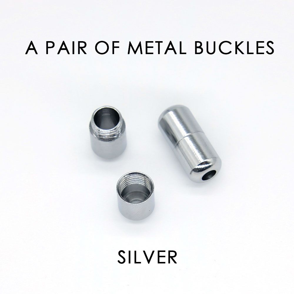 Silvermetalbuckles.