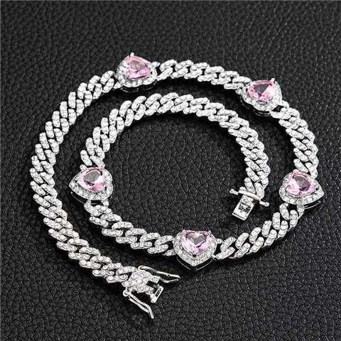 Silverhalsband (55 cm) med fem rosa