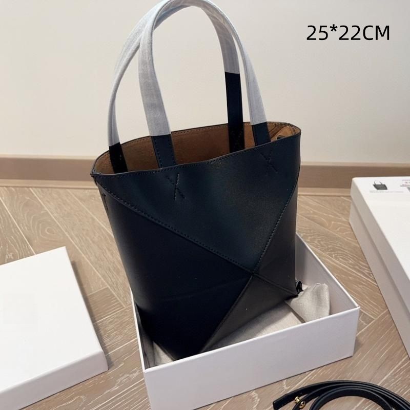 black 25*22CM