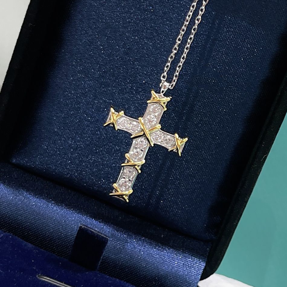 Cross Pendant Necklace