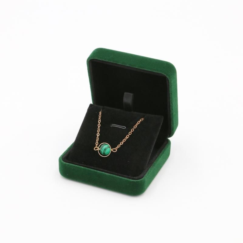 Çin Emerald Kolye S