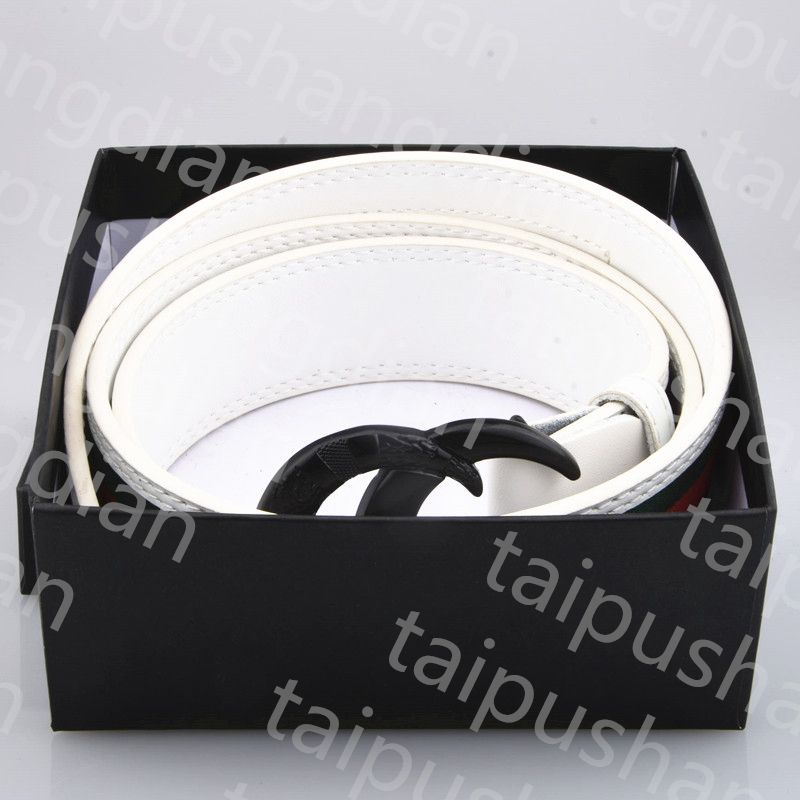 ceinture blanche + boucle noire serpent