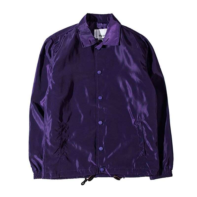 紫色のコート