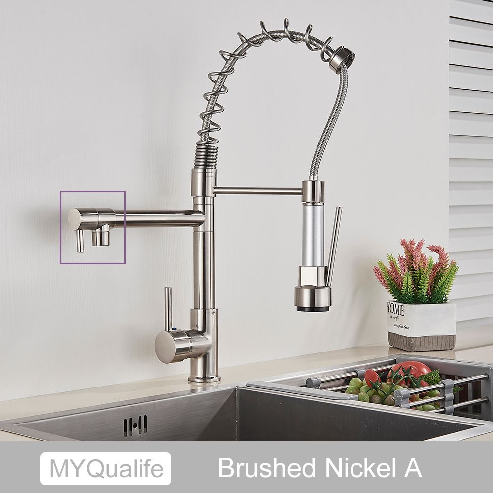 Brushed Nickel um