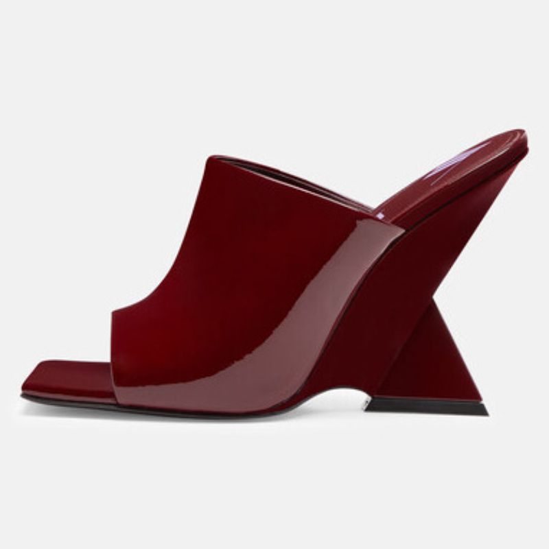 451-wine red slipper