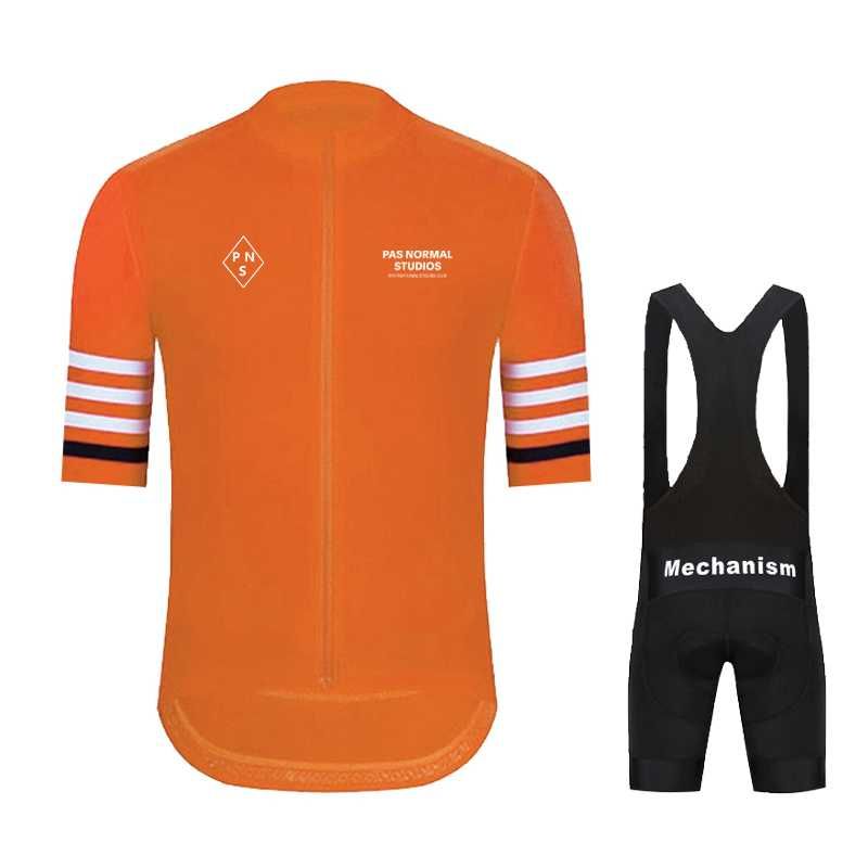 Conjunto de ciclismo 13