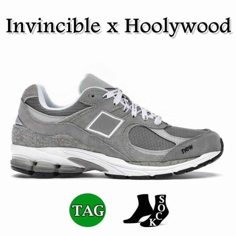 A10 Invincible x Hoolywood 36-45