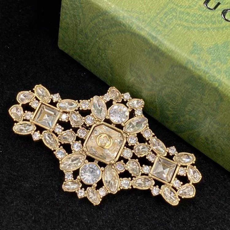 Champagne Brooch