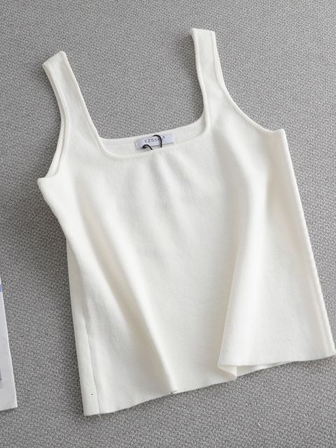 Crop Crop White