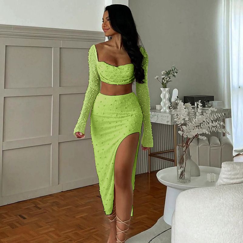 green skirt set