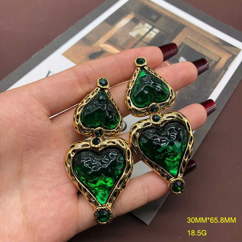 Om674 Green Earrings