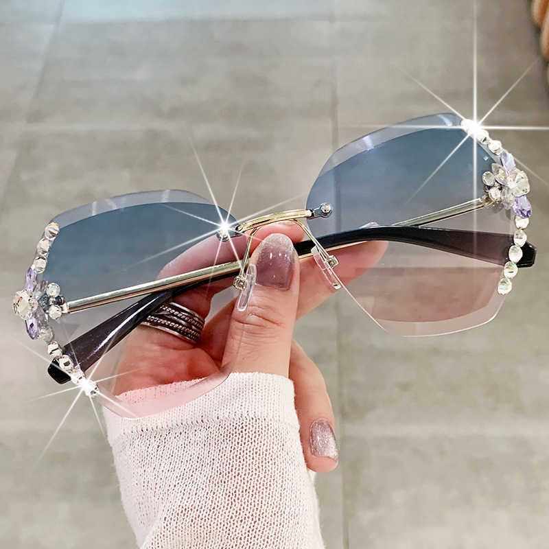 Luxury Designer Rhinestone Sunglasses For Men And Women 50% Discount With  Diamond Inlay From Designerwalletshop, $8.71
