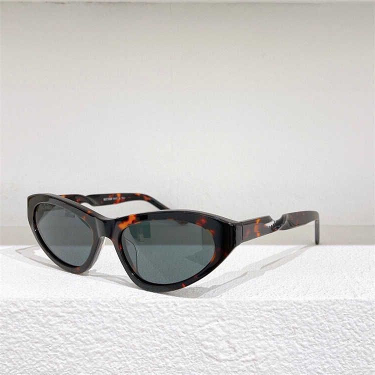 black tortoise shell