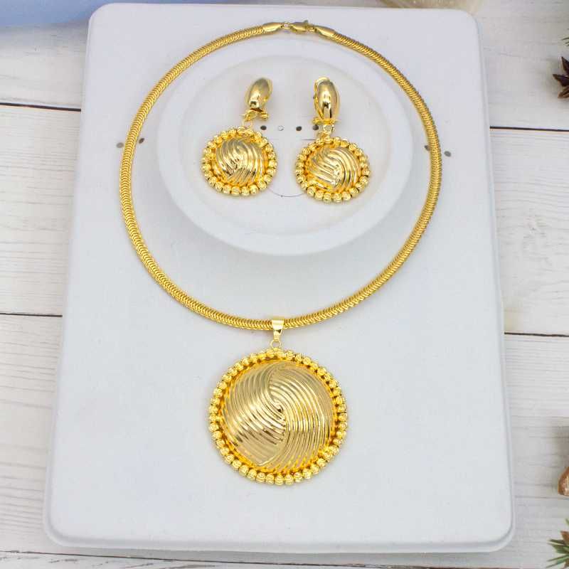 Med 290 Choker Gold China