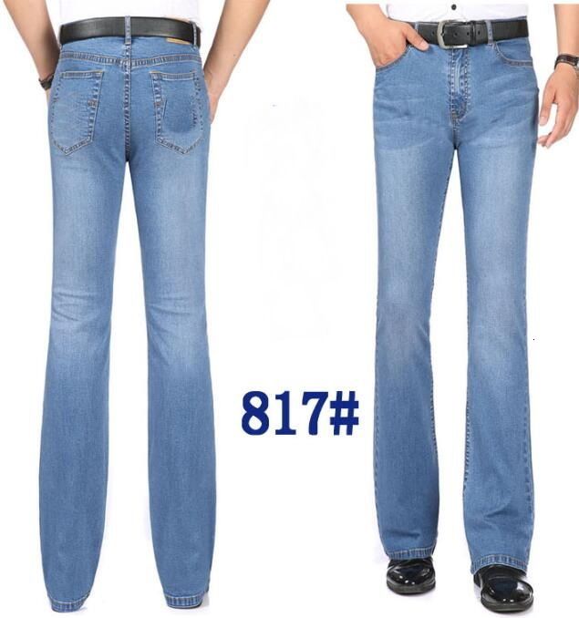 817 blau