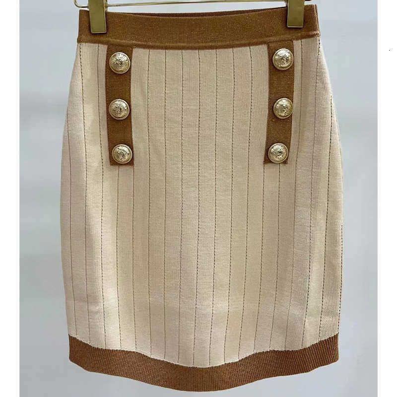 beige skirt