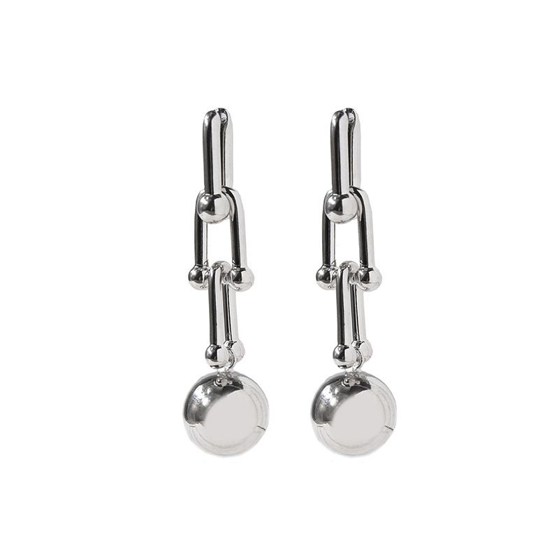 02 Ear stud (silvery)