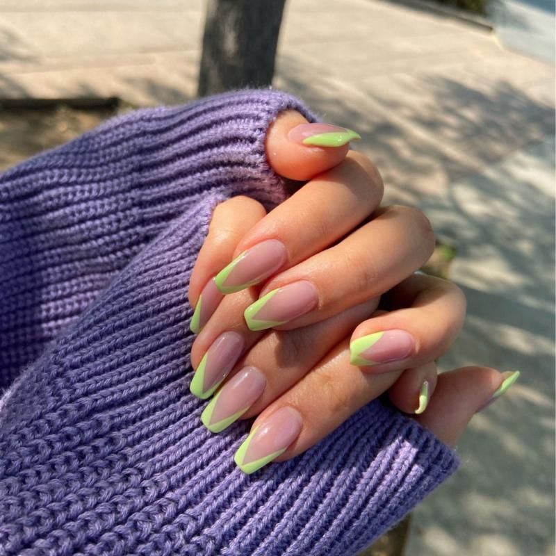 Hot Nails-JP821