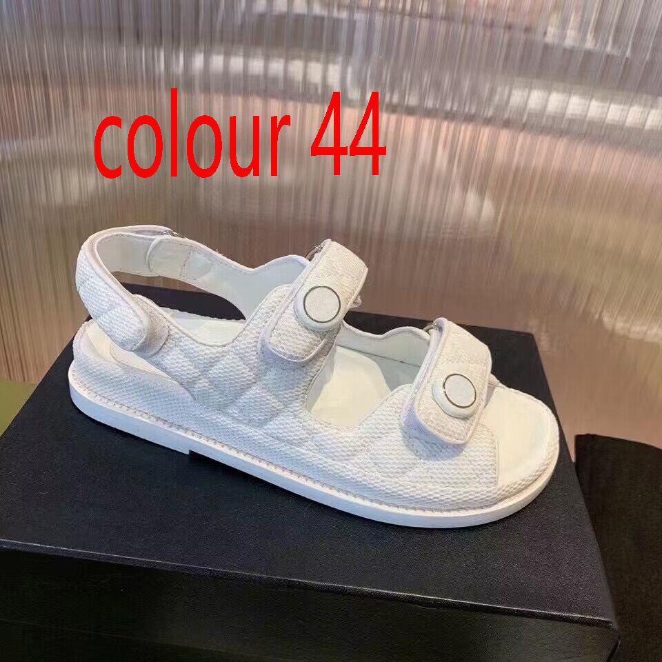 Kolor 44