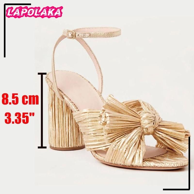 gold 8.5cm heels