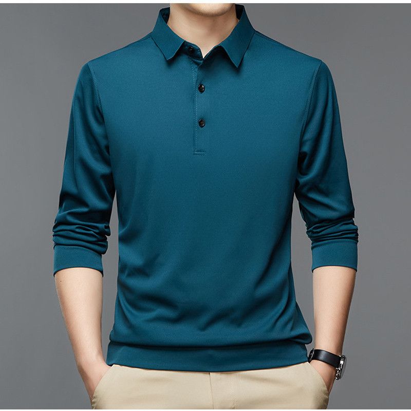 grünes Poloshirt