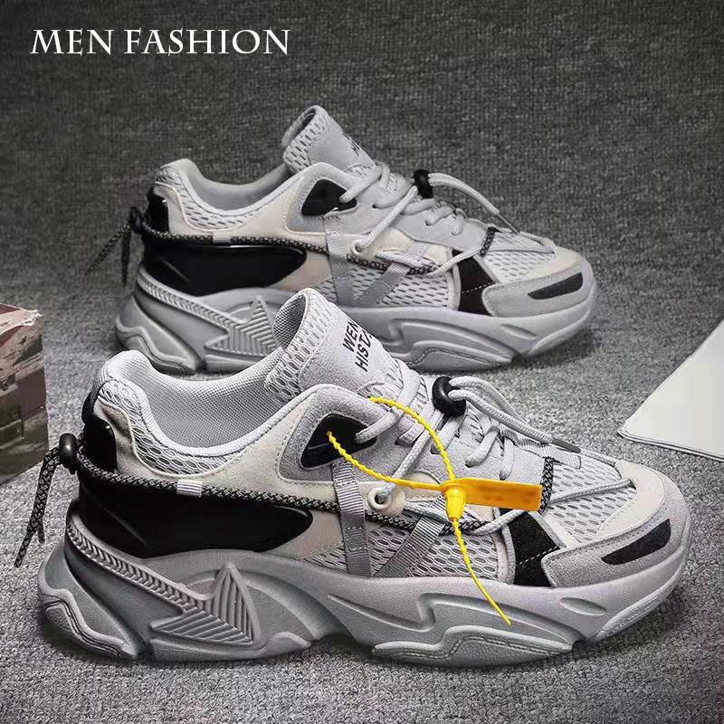 Fashion Men Black White Color Matching Walking Style Vulcanized Shoes -  China Walking Shoes and Vulcanize Shoes price | Made-in-China.com
