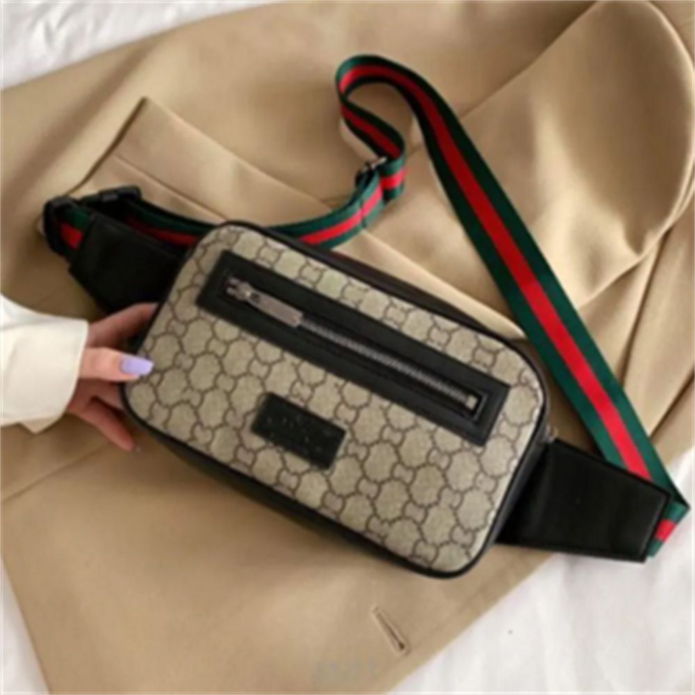 New Top Quality Winter Lamb Wool Ladies Teddy Replicas Bumbag Waist Bag -  China Handbags and Luxury Women Bag price