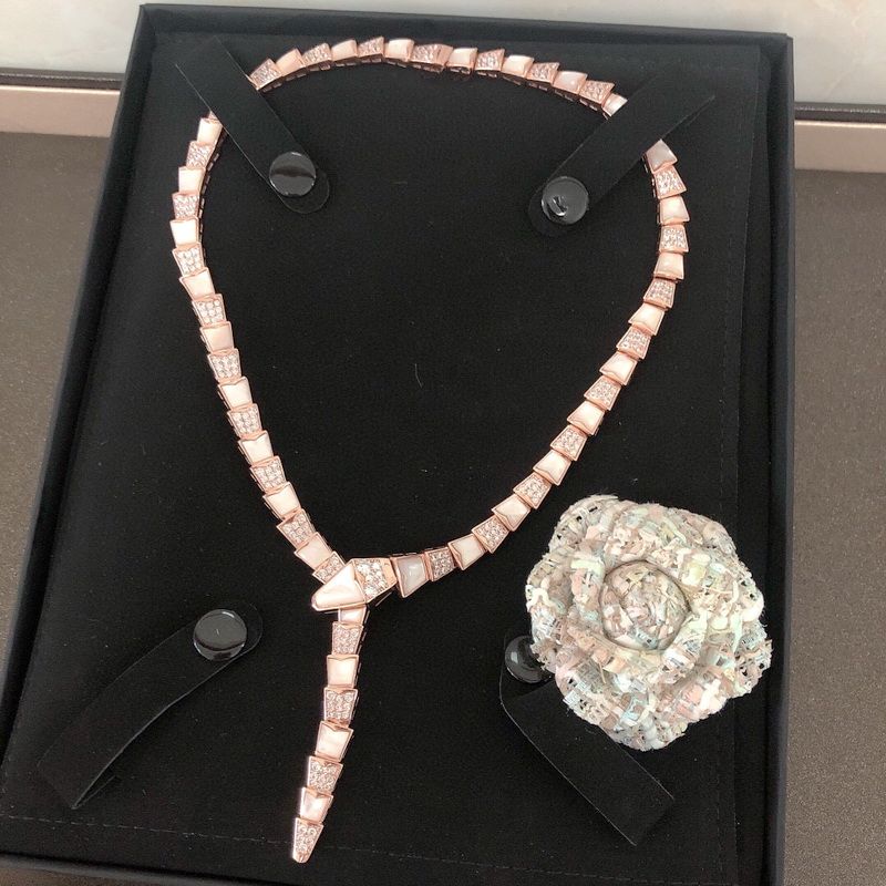 Rose Gold(necklace)