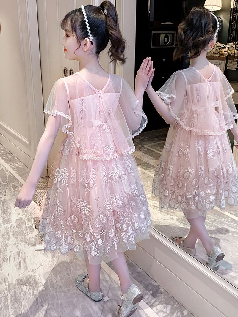 Girls' Princess Skirt Korean Fashion Mesh Skirt New Summer Children's  Bubble Sleeve Little Girl Dress - China Children's Wear and New Style price