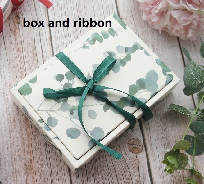 Box And Ribbon6