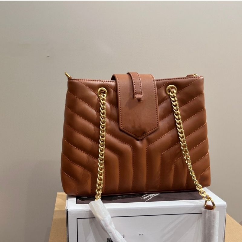 Brown + 26 * 20 crossbody sac