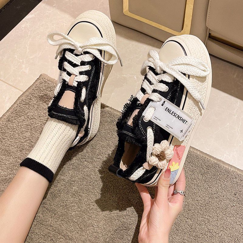 Polola shoes 2025
