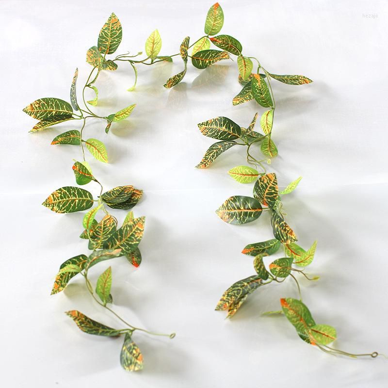 Golden Leaf Vine