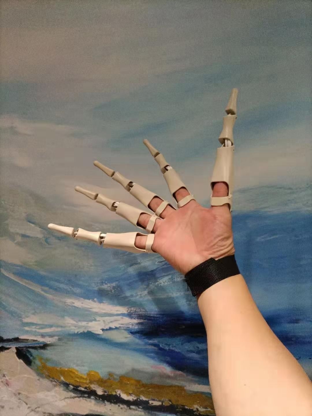 White Bone Claws-Right Hand