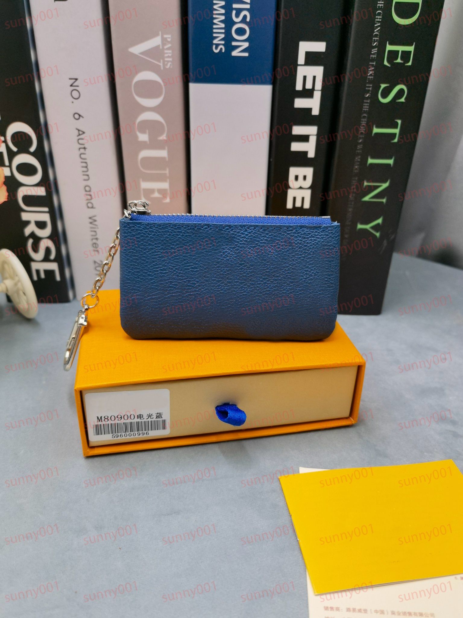 Miniblau mit Kette