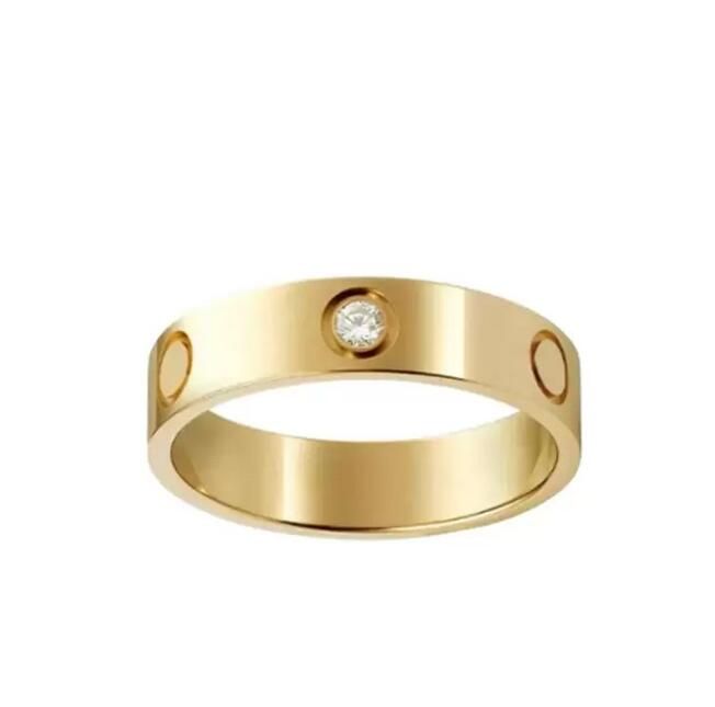 5mm Gold with Diamond