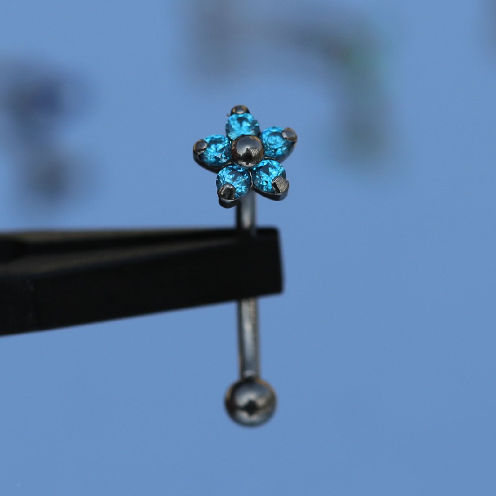 Aqua CZ Flower-16g 10 mm