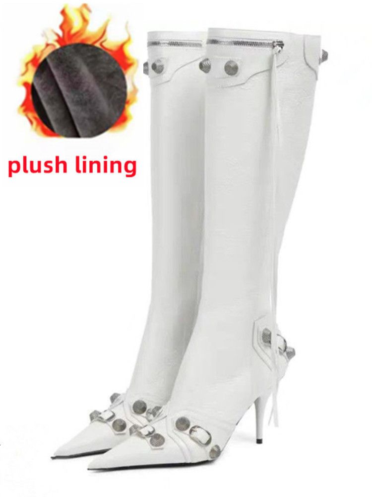 white plush lining