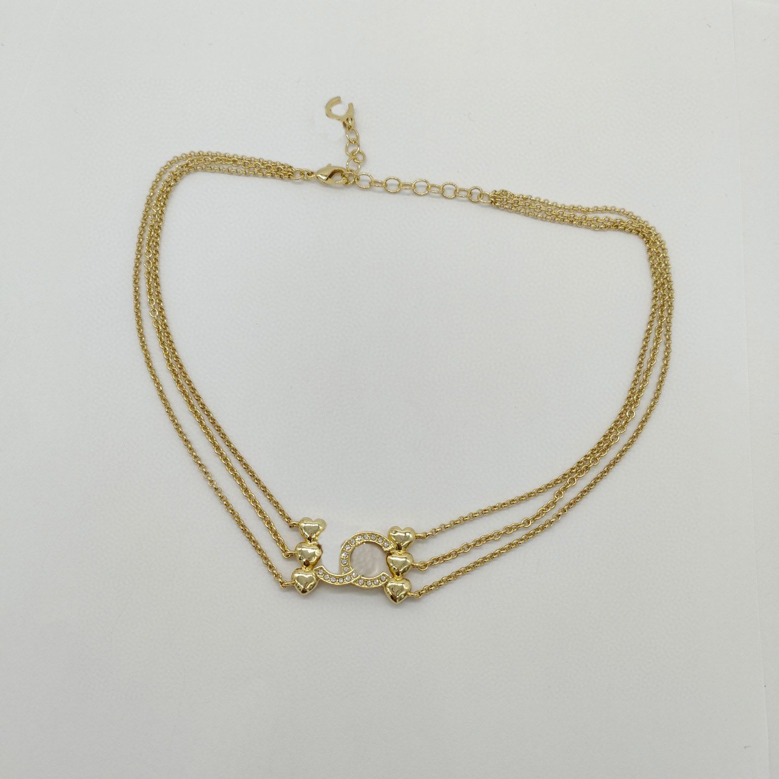 003 Halsband + Box