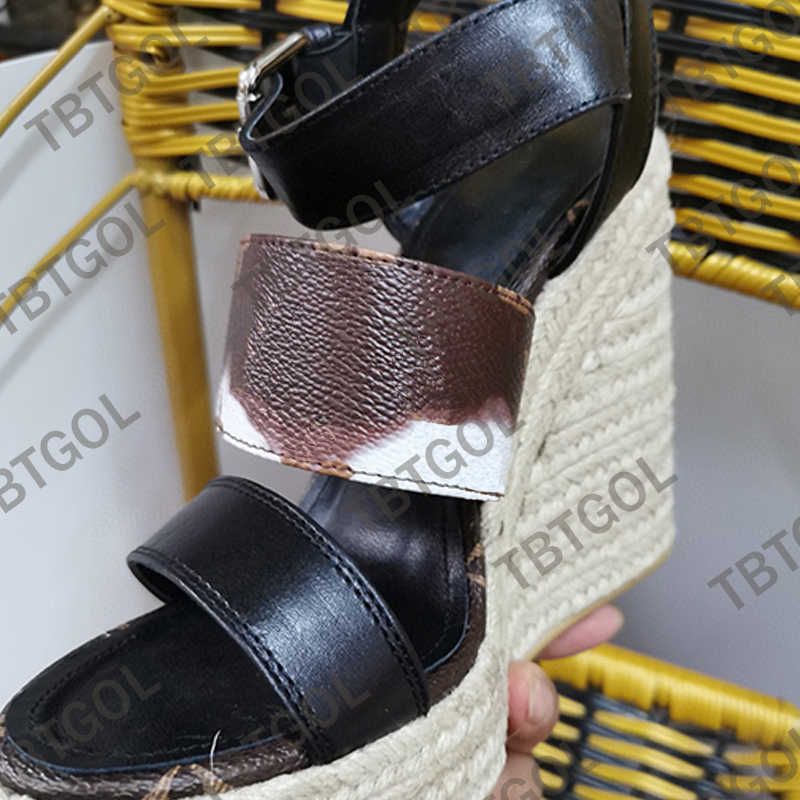 Starboard Wedge Sandal - Women - Shoes