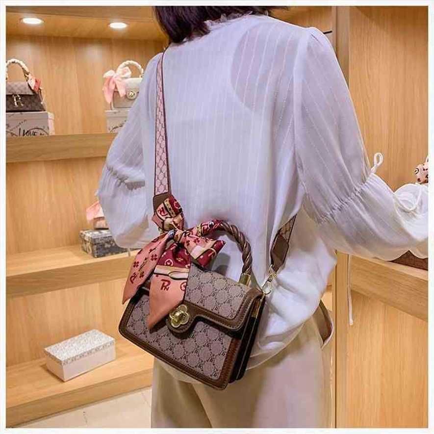 Tote bag, shoulder bag, niche design, knit bag, large capacity Tote bag,  fashionable and versatile handbag, suitable for women