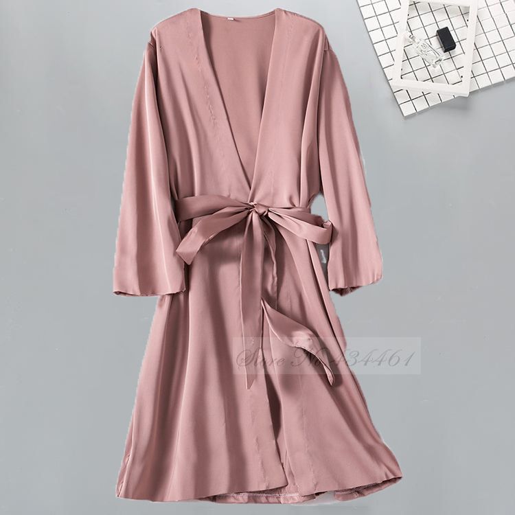 robe rose