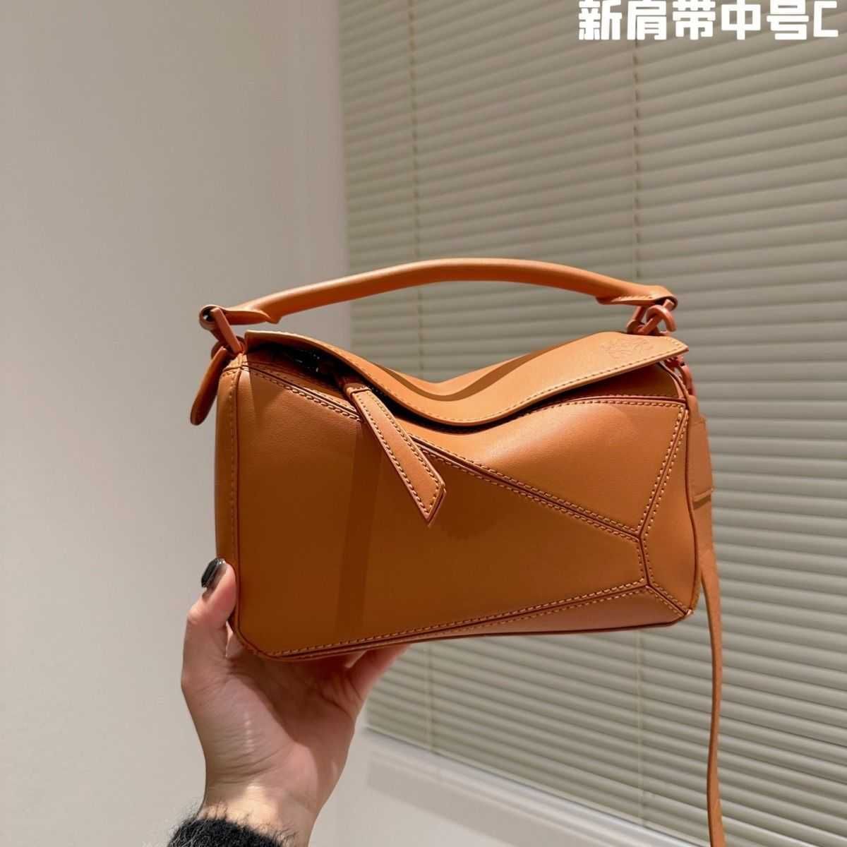 Strap Women Classic Lady 2023 Single Embossed Designer 2023 Bag