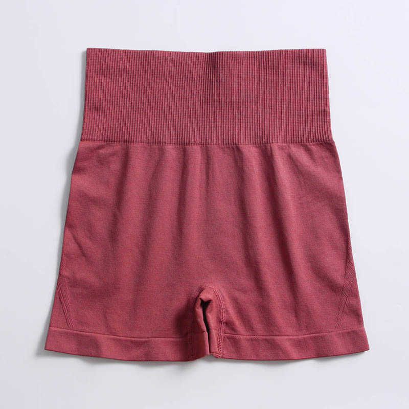 Röda shorts