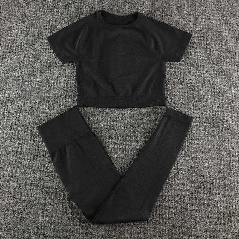 tshirtpants black