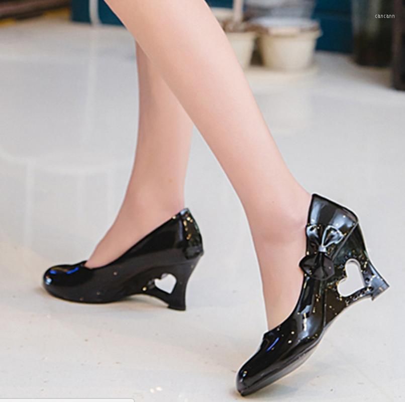 Ladies sales heeled brogues