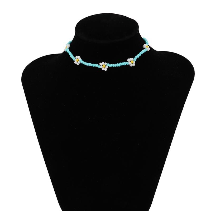 Collier bleu de lumière