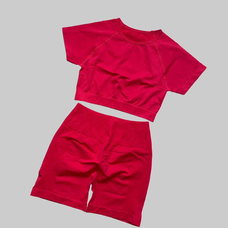 brignt pink set