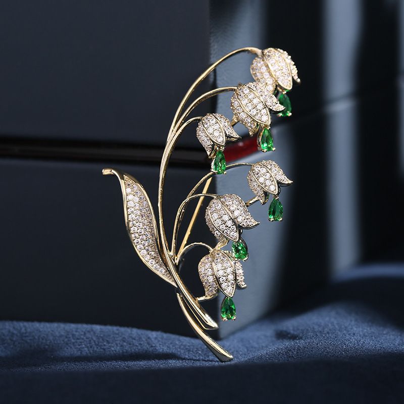 Promotion Gift Wholesale Custom Creative New Style Jewelry Brooches Women  Crystal Rhinestone Brooch Pin (BROOCH-07) - China Brooches on  and  Brooches or Brooches price